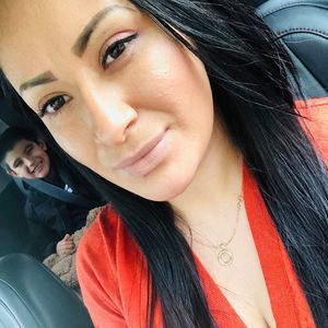 Meet your Posher, Yaquelin